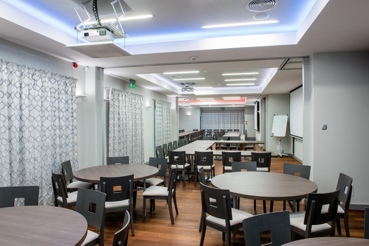 Hotel Kosma Kozmin Kültér fotó
