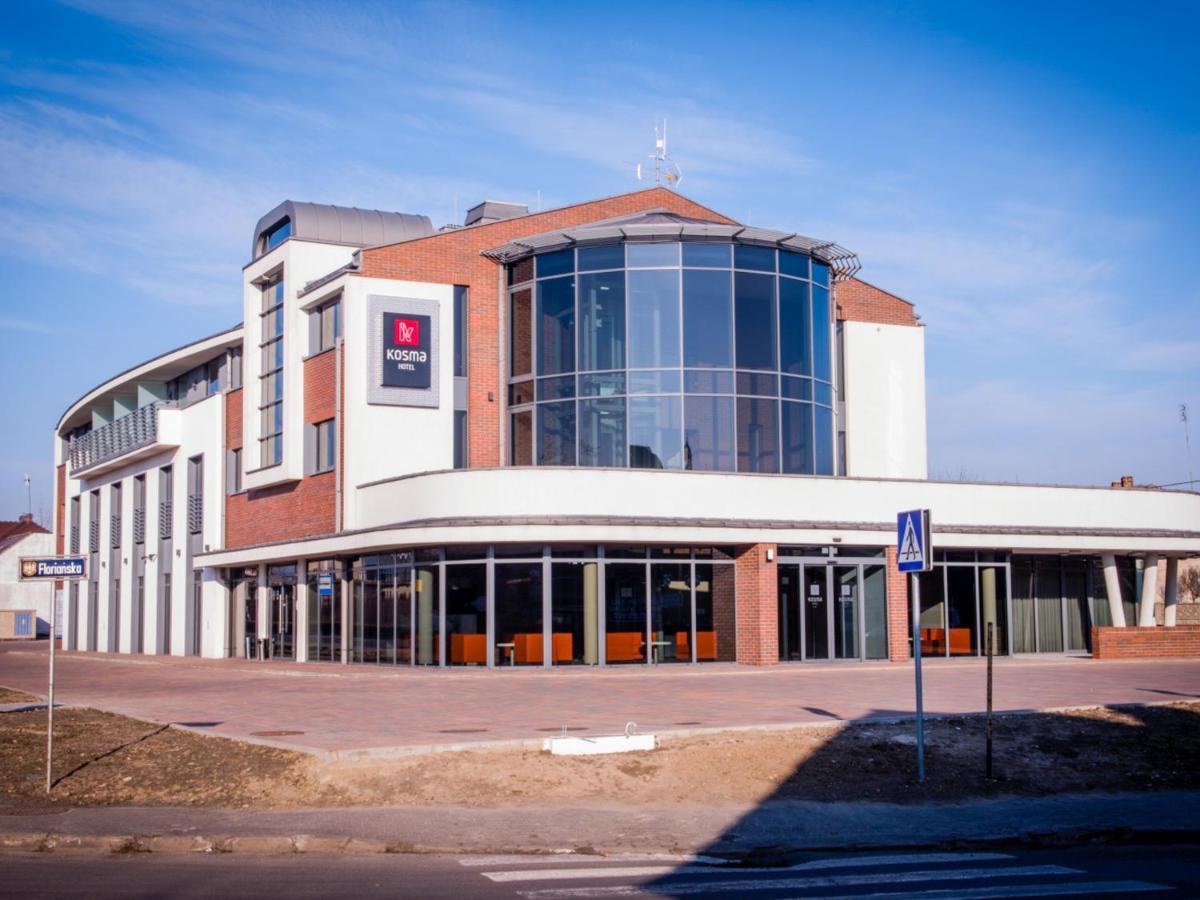 Hotel Kosma Kozmin Kültér fotó